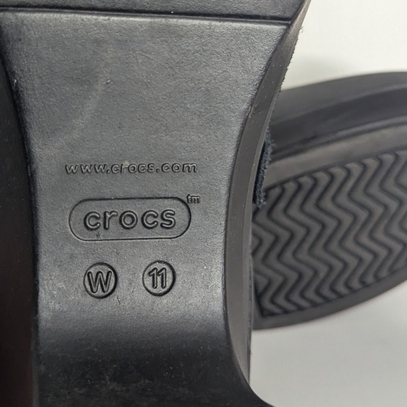 Crocs Sarah Womens Shoe Clog Black Size 11 Heel Comfort Strap Buckle - Picture 2 of 10